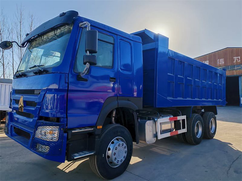 Inġinerija Dump Truck